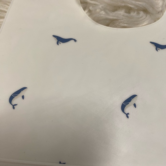 Rubber Bibs Set of Two - Picture 4 of 8